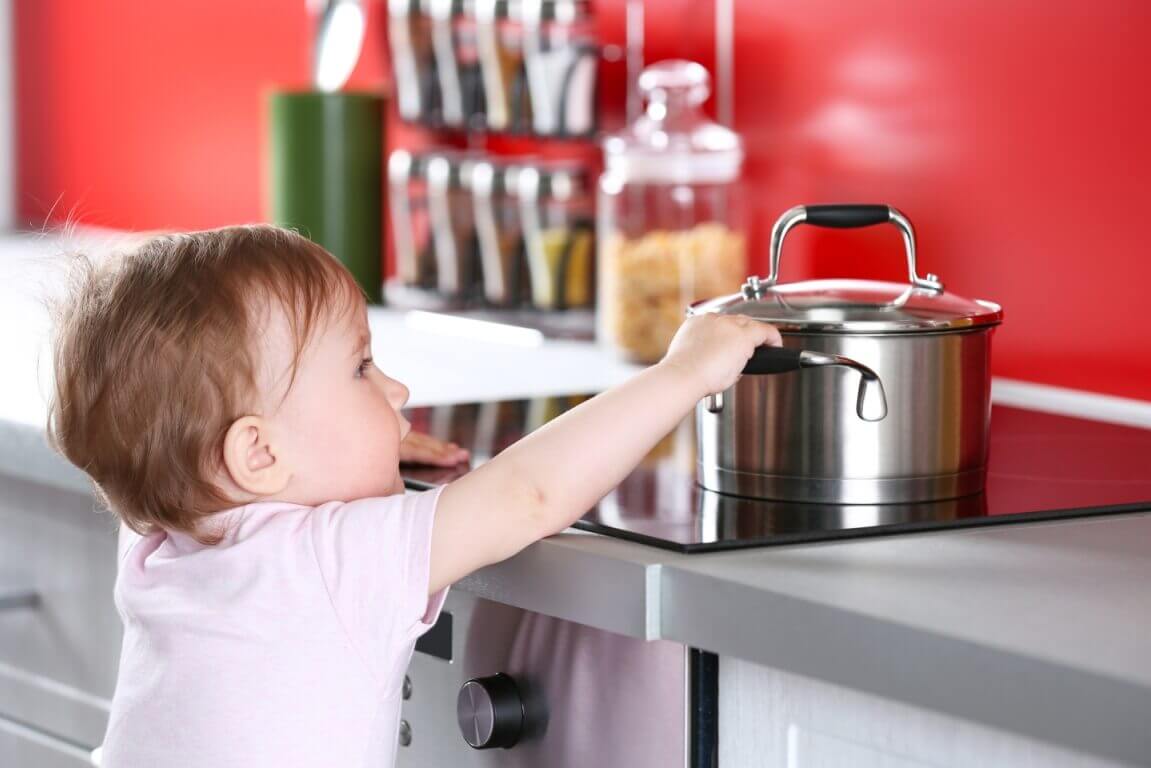 how-to-baby-proof-kitchen